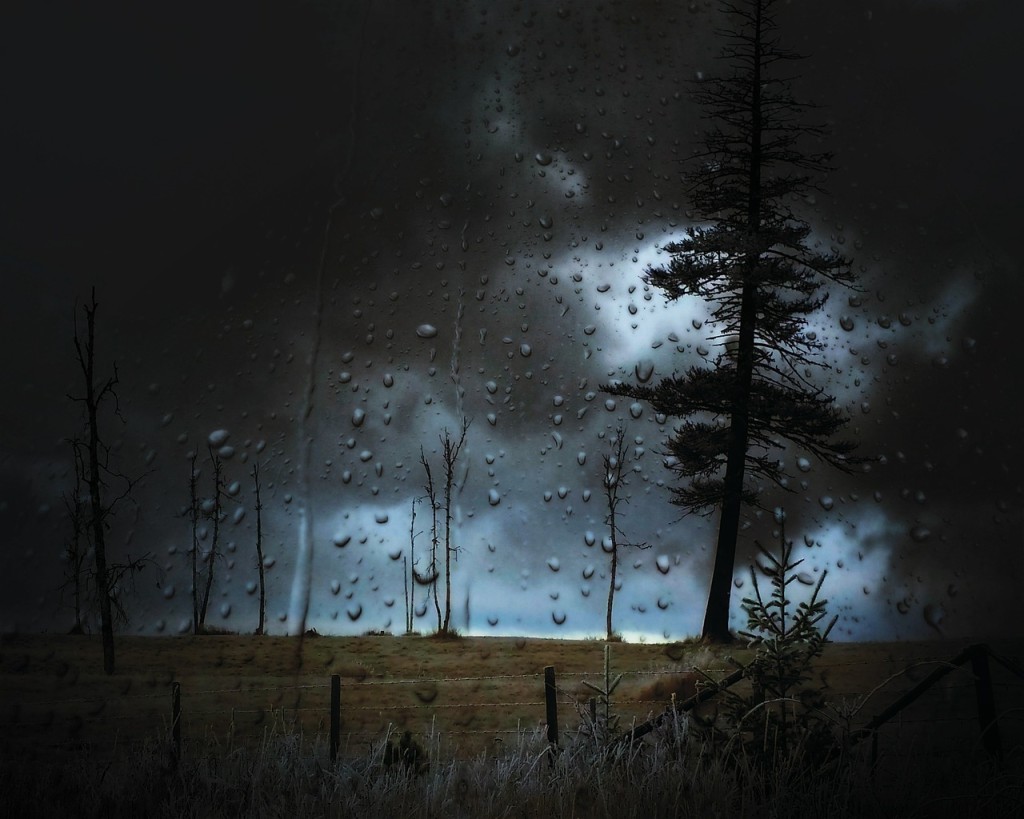 stormy-535491_1280
